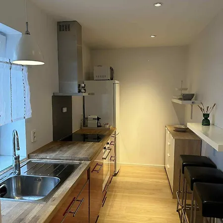 Modern Near Appartement